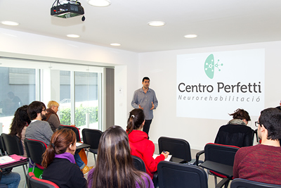 Curso de Introducción a la Rehabilitación Neurocognitiva a través de la Comparación Entre acciones. 